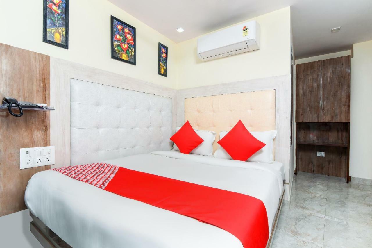 Hotel Harsha International Nuova Delhi Esterno foto