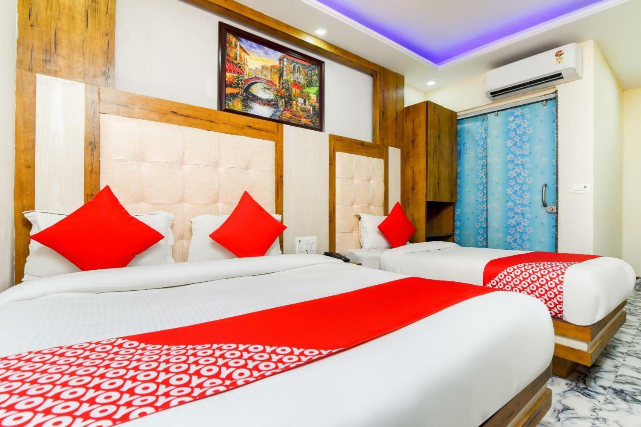 Hotel Harsha International Nuova Delhi Esterno foto